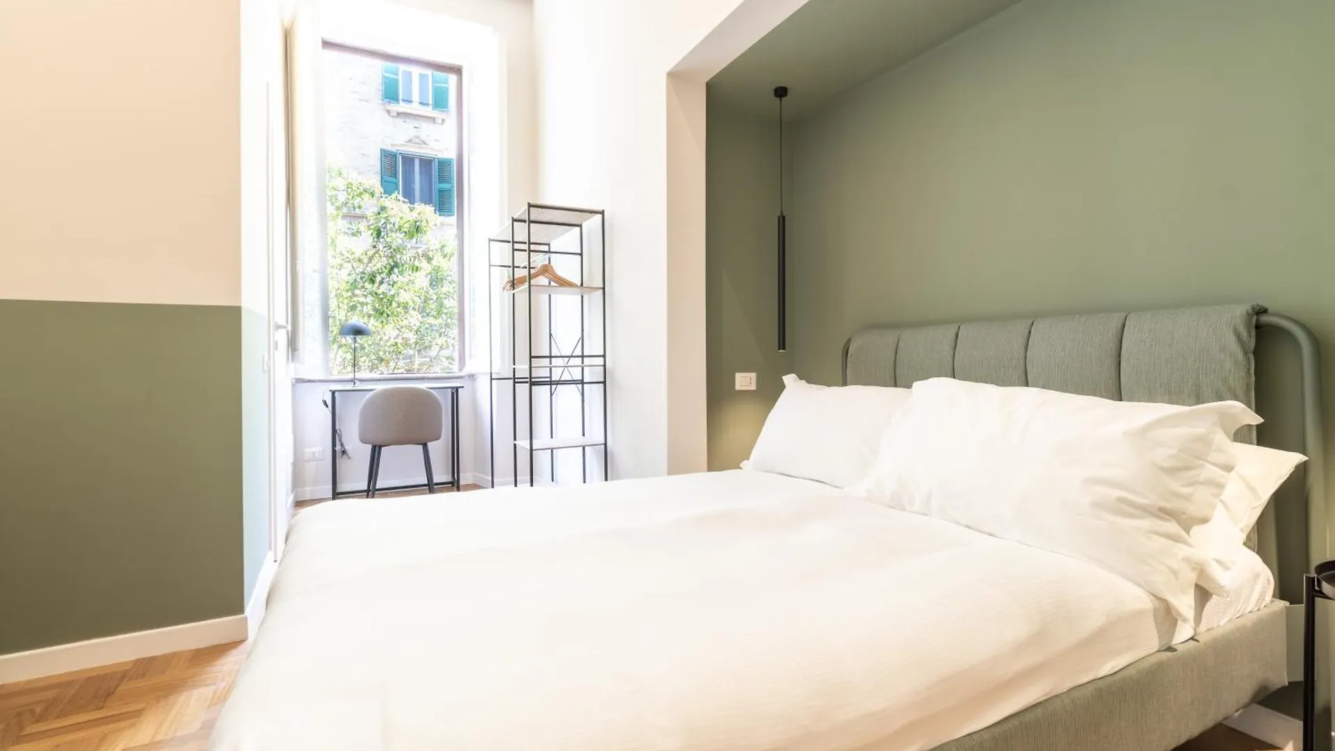 Cunabu Emilio Rom Hotell